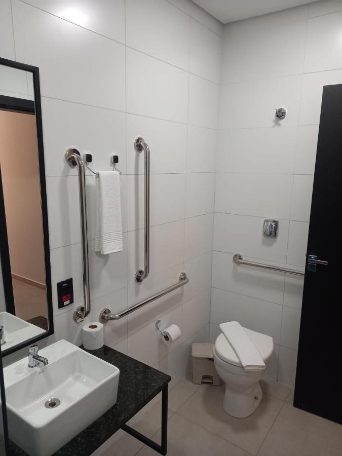 Апартаменты Tucasa Flats - Viva Uma Experiencia De Morador! Фос-ду-Игуасу Экстерьер фото
